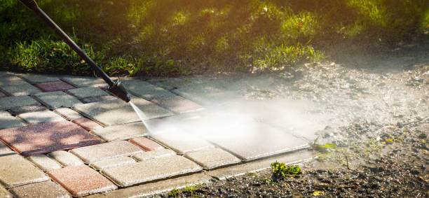 Professional  Pressure Washing Services in Liberty Triangle, FL